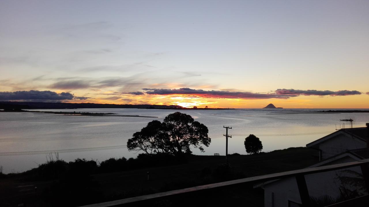 Ohiwa Harbour Studio Apartment Waiotahi Buitenkant foto