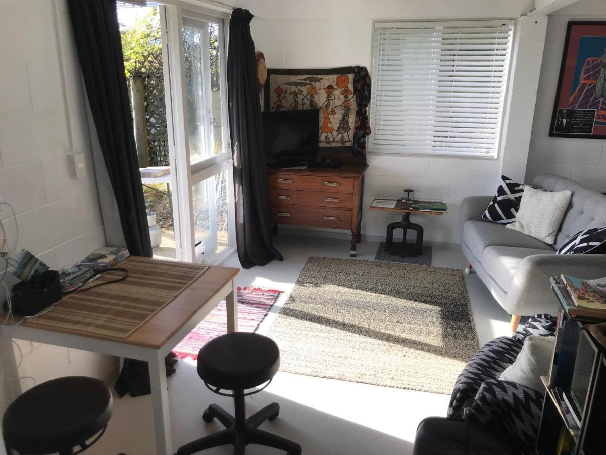 Ohiwa Harbour Studio Apartment Waiotahi Buitenkant foto