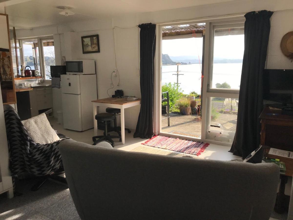 Ohiwa Harbour Studio Apartment Waiotahi Buitenkant foto